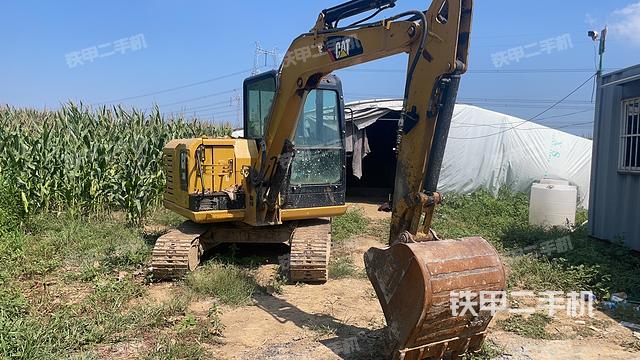 驾驶室顶部（整机外观）