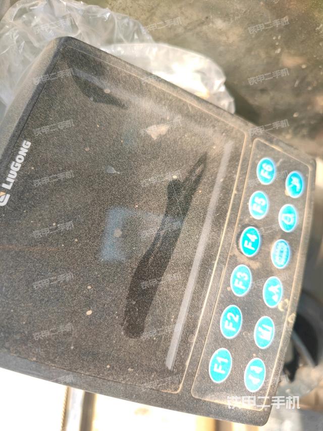 小時表(駕駛室部分) 小時表(駕駛室部分)