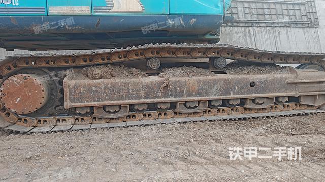 单侧履带整体（整机外观）