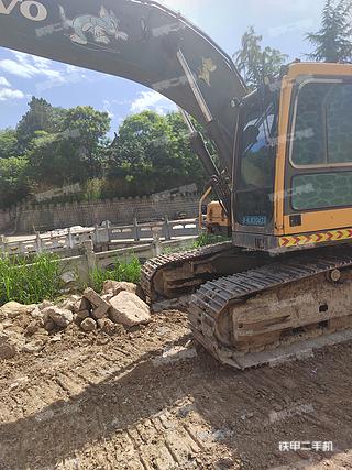 陇南市出售 沃尔沃 EC210B 挖掘机