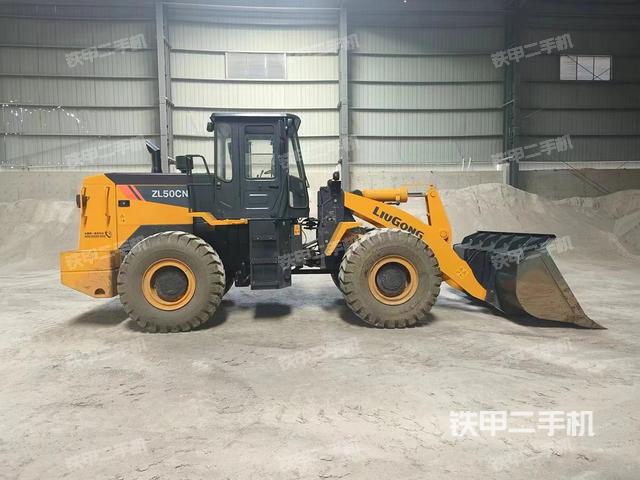 工作装置整体（整机外观及大件）