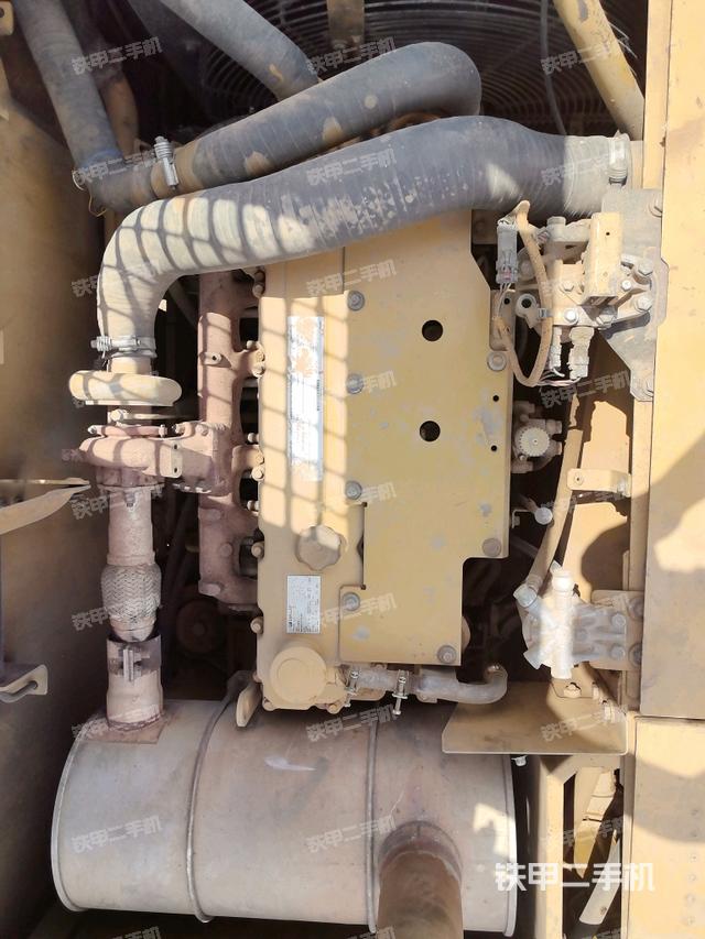 發(fā)動(dòng)機(jī)室(上車(chē)部件) 發(fā)動(dòng)機(jī)室(上車(chē)部件)