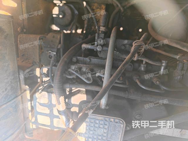氣門室蓋螺絲特寫(上車部件) 氣門室蓋螺絲特寫(上車部件)