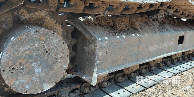 单侧履带整体（整机外观）