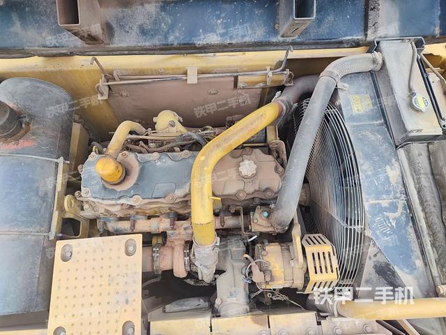 发动机整体俯视（整机外观）