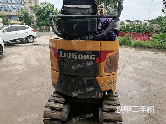 发动机整体俯视（整机外观）