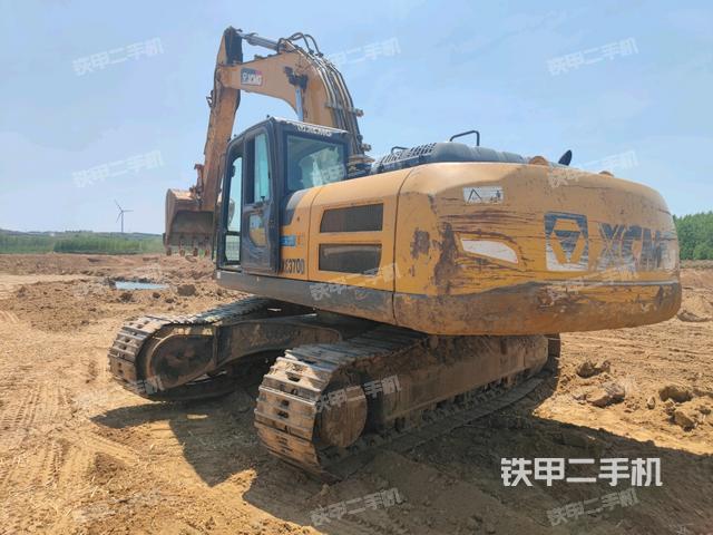 徐工XE305D挖掘机的设备实拍-第3张实拍照片