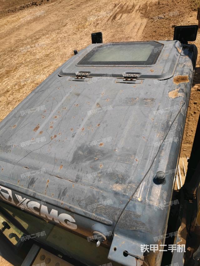 駕駛室頂部俯視(上車部件) 駕駛室頂部俯視(上車部件)