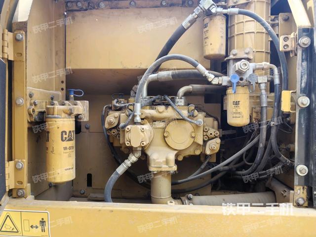 液壓泵室（大件艙室）