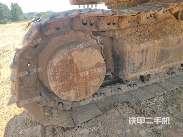 右驅(qū)動輪(行走機構(gòu)) 右驅(qū)動輪(行走機構(gòu))