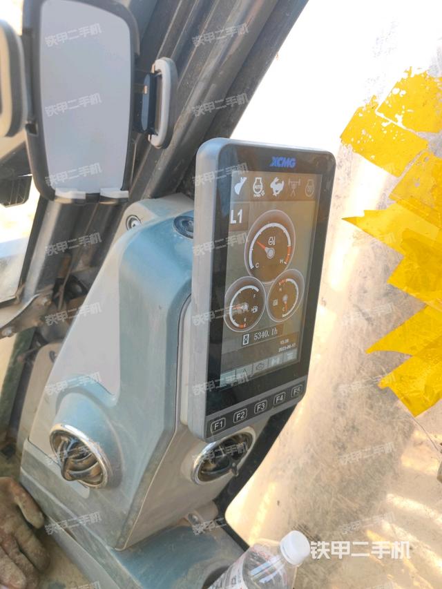 顯示屏?(駕駛室部分) 顯示屏?(駕駛室部分)