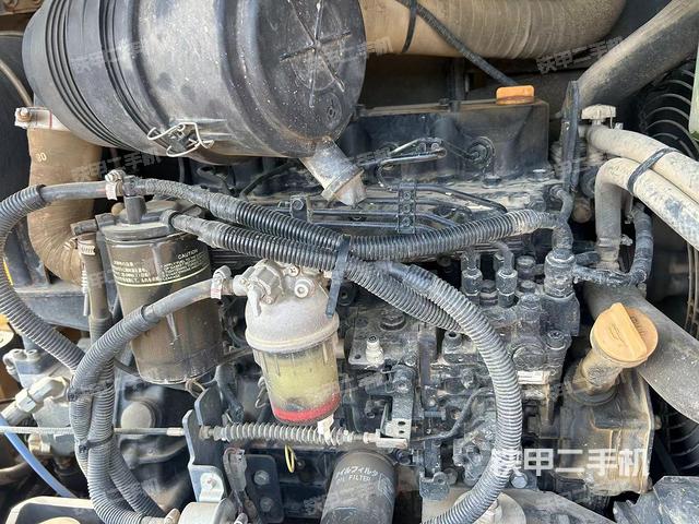 发动机整体俯视（整机外观）