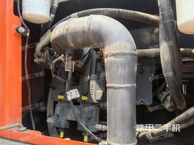 液壓泵室(大件艙室) 液壓泵室(大件艙室)