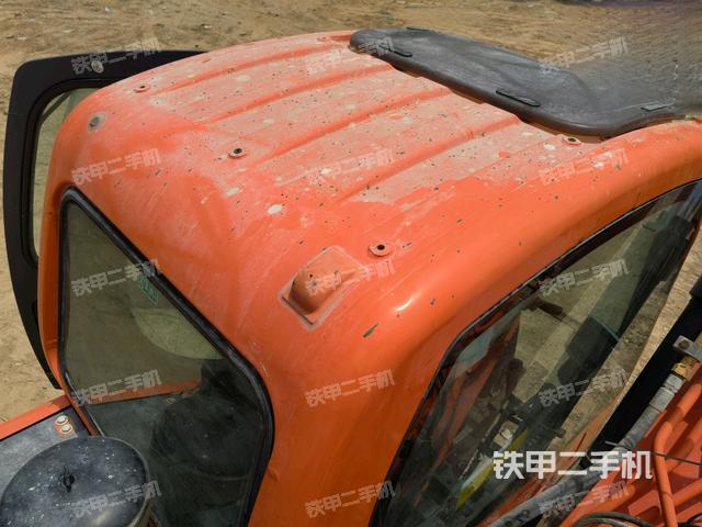 駕駛室頂部俯視(上車部件) 駕駛室頂部俯視(上車部件)