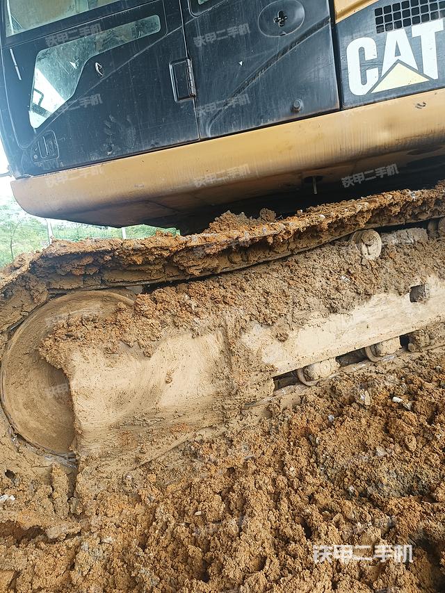 单侧履带整体（整机外观）