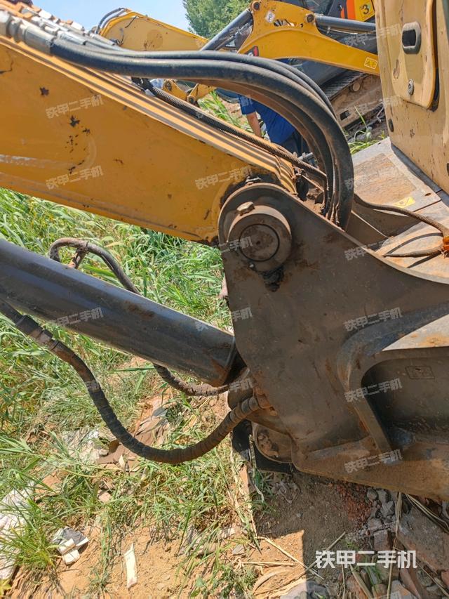 大臂根部 斜(工作和回转装置) 大臂根部 斜(工作和回转装置)