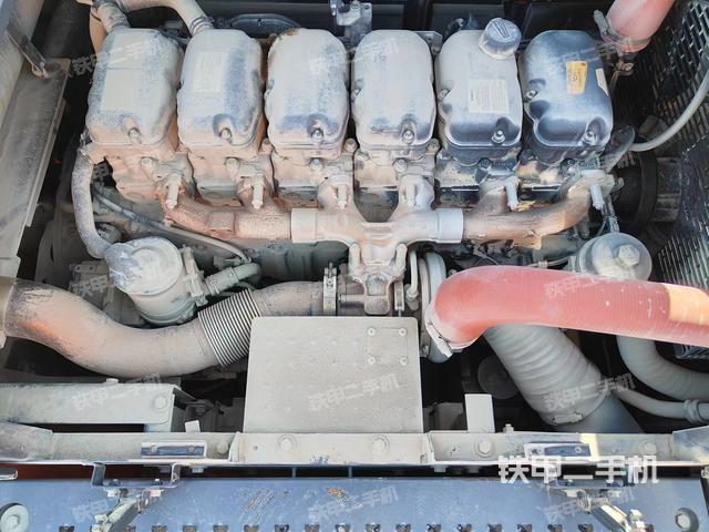 发动机整体俯视（整机外观）