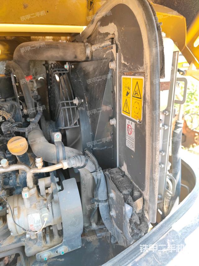 水箱+风扇特写(上车部件) 水箱+风扇特写(上车部件)