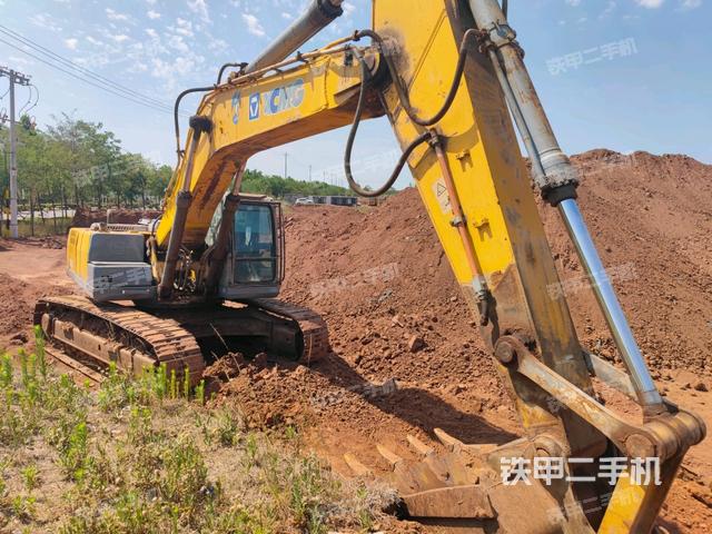 右后45(整機(jī)外觀) 右后45(整機(jī)外觀)