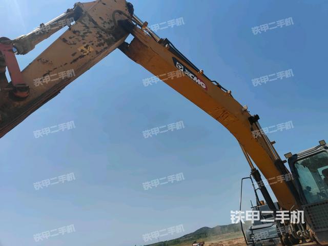 大臂整體?右側(cè)(工作和回轉(zhuǎn)裝置) 大臂整體?右側(cè)(工作和回轉(zhuǎn)裝置)