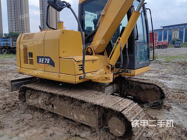 整机右后45°（整机外观）