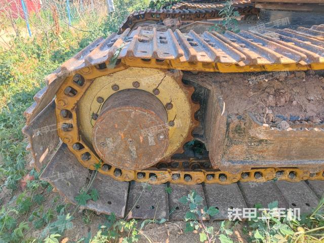 左驅(qū)動(dòng)輪(行走機(jī)構(gòu)) 左驅(qū)動(dòng)輪(行走機(jī)構(gòu))