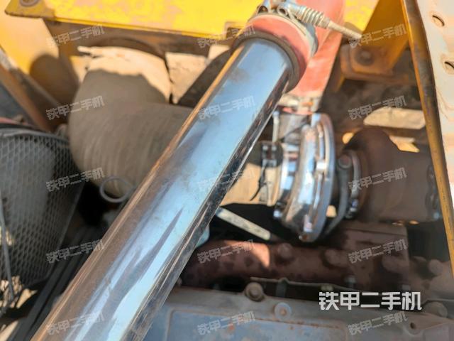 氣門室蓋螺絲特寫(上車部件) 氣門室蓋螺絲特寫(上車部件)