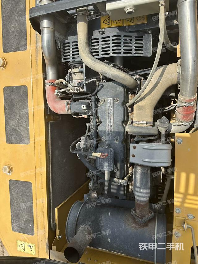 发动机整体俯视（整机外观）