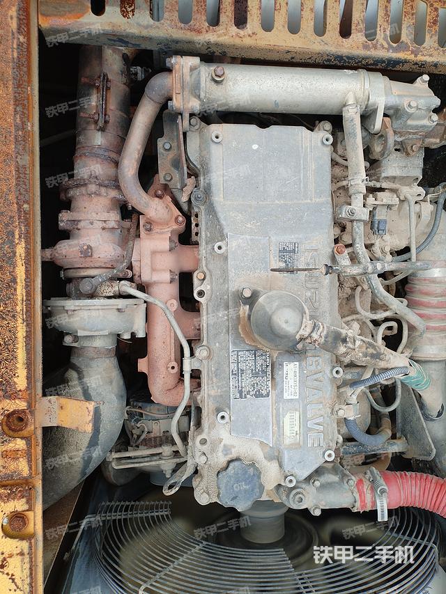 发动机整体俯视（整机外观）