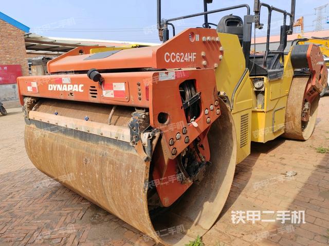 左后45°（壓路機整機外觀）