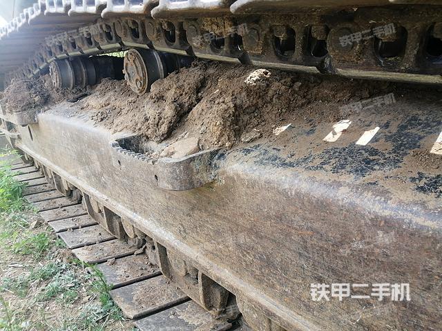 单侧履带整体（整机外观）