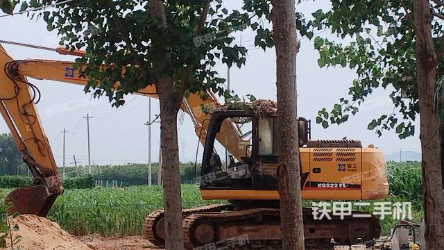 驾驶室顶部（整机外观）