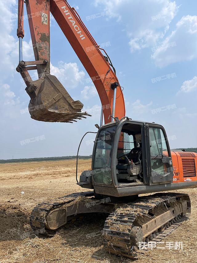 日立ZX210LCH-3挖掘机
