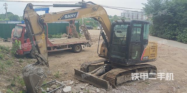 三一重工SY75C挖掘机