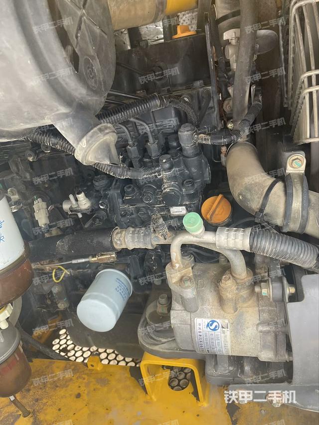 发动机整体俯视（整机外观）