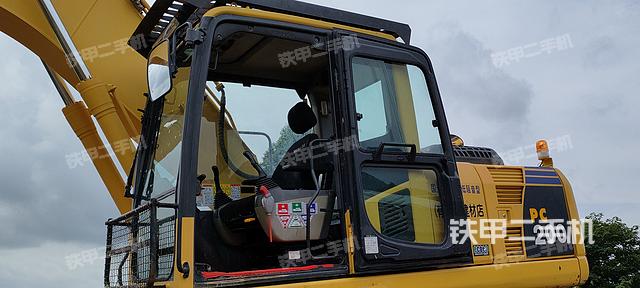 驾驶室整体（整机外观）