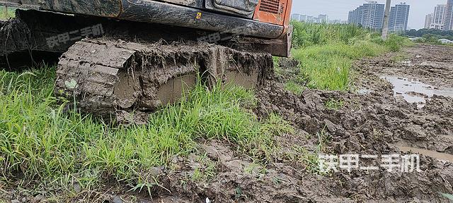 单侧履带整体（整机外观）
