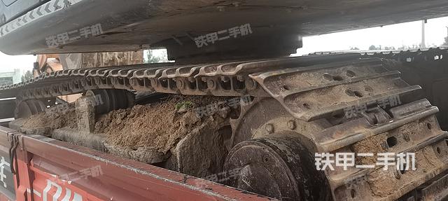 单侧履带整体（整机外观）