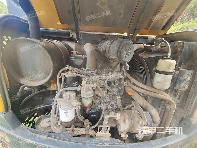 发动机整体俯视（整机外观）