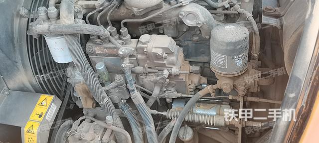 发动机整体俯视（整机外观）