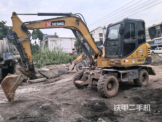 徐工XE60WD挖掘机