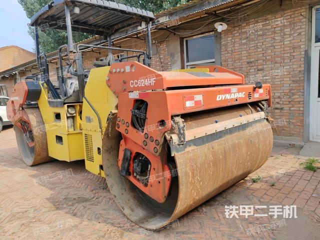 右后45°（壓路機整機外觀）