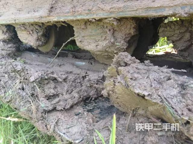 单侧履带整体（整机外观）