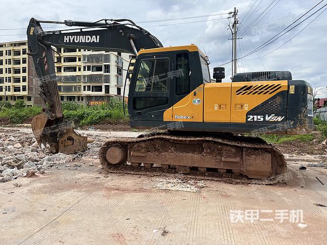 现代R215VSN挖掘机