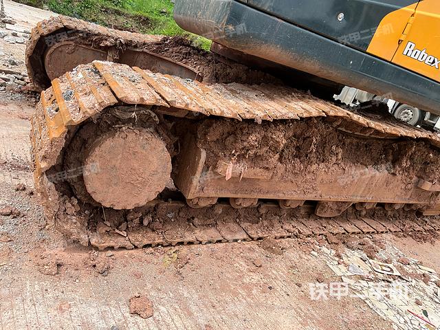 单侧履带整体（整机外观）