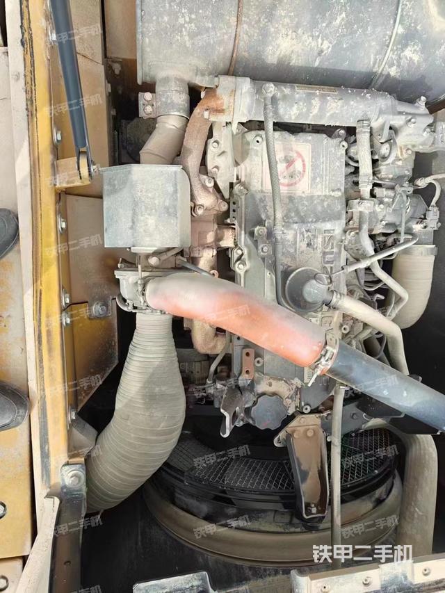 发动机整体俯视（整机外观）