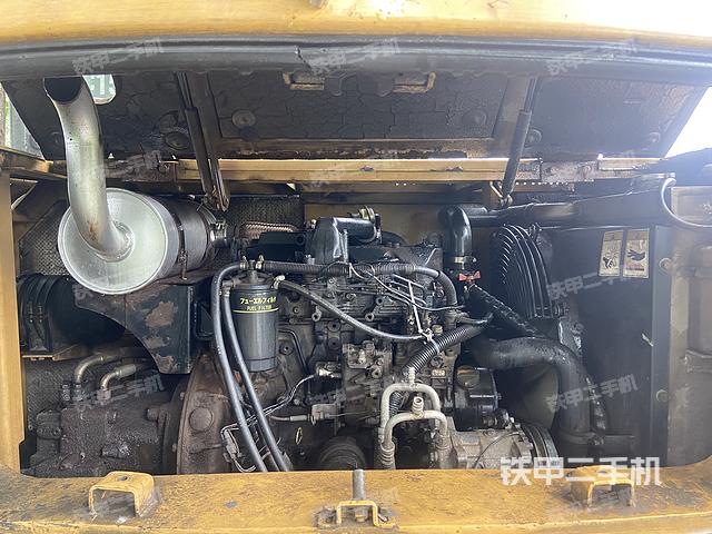 发动机整体俯视（整机外观）