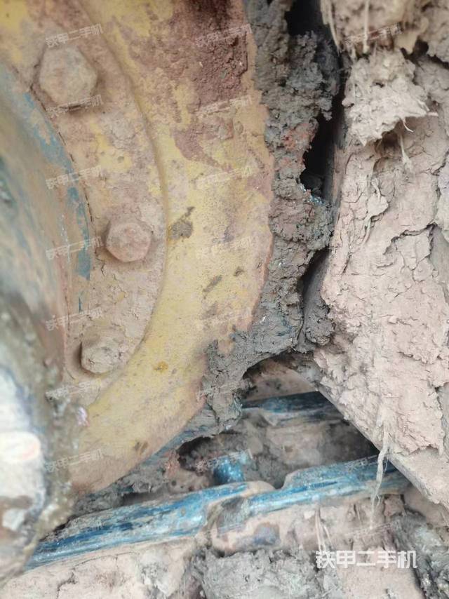 单侧履带整体（整机外观）