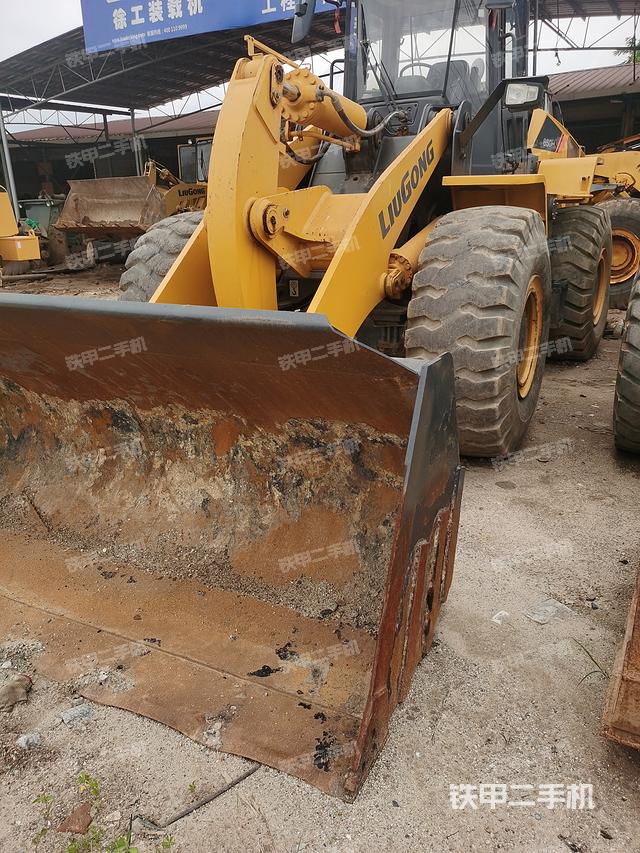 工作装置整体（整机外观及大件）