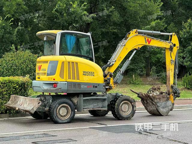 整机右后45°（整机外观）
